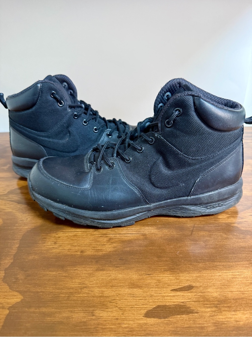 Nike Manoa ACG All Black Leather Lace up Combat Boots Mens Size 10.5